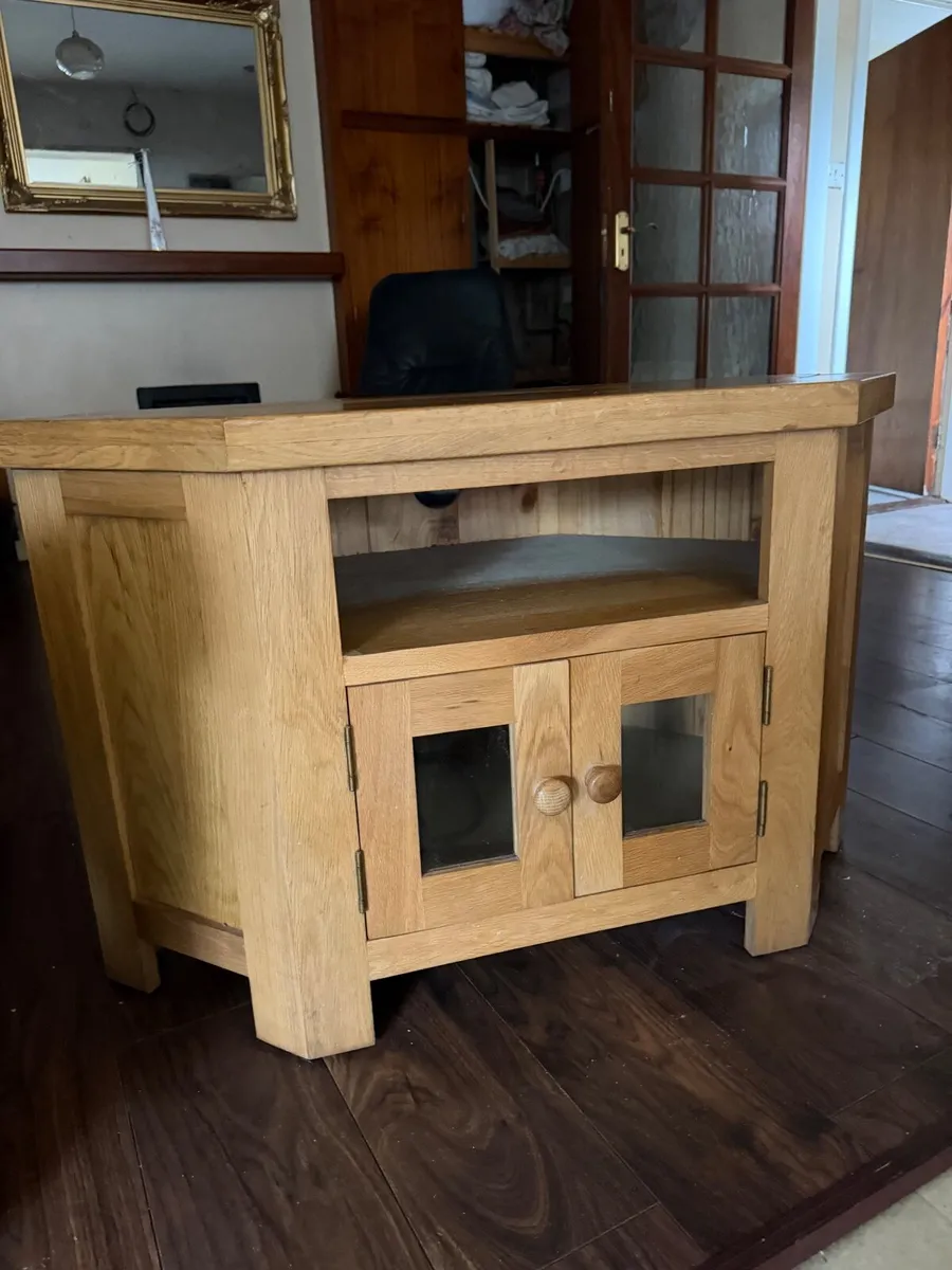 Corner TV Unit - Image 2