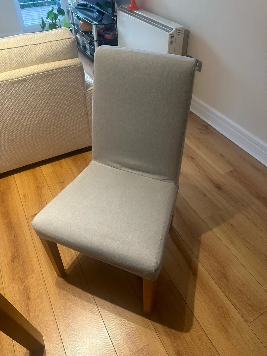 Set of 4 Dining Room Chairs - Image 2