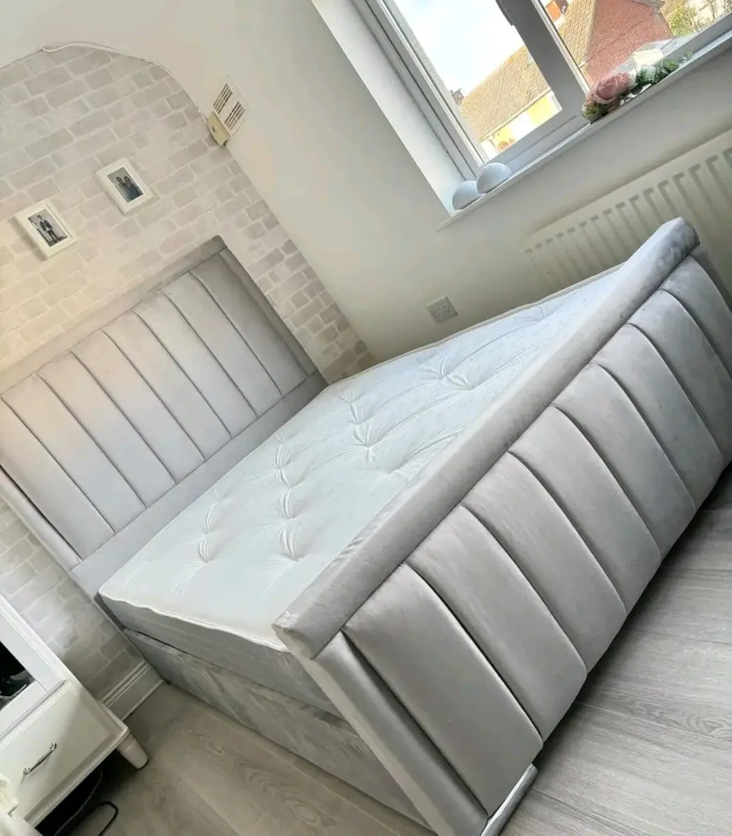 Bed - Image 2