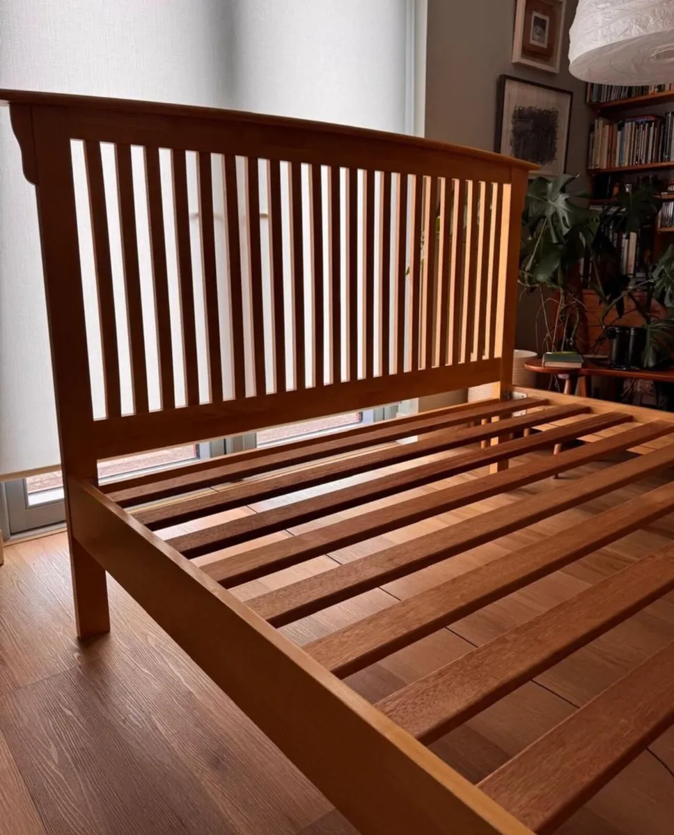 Magnificent Sturdy 5Ft Wooden King Size Bed Frame - Image 2