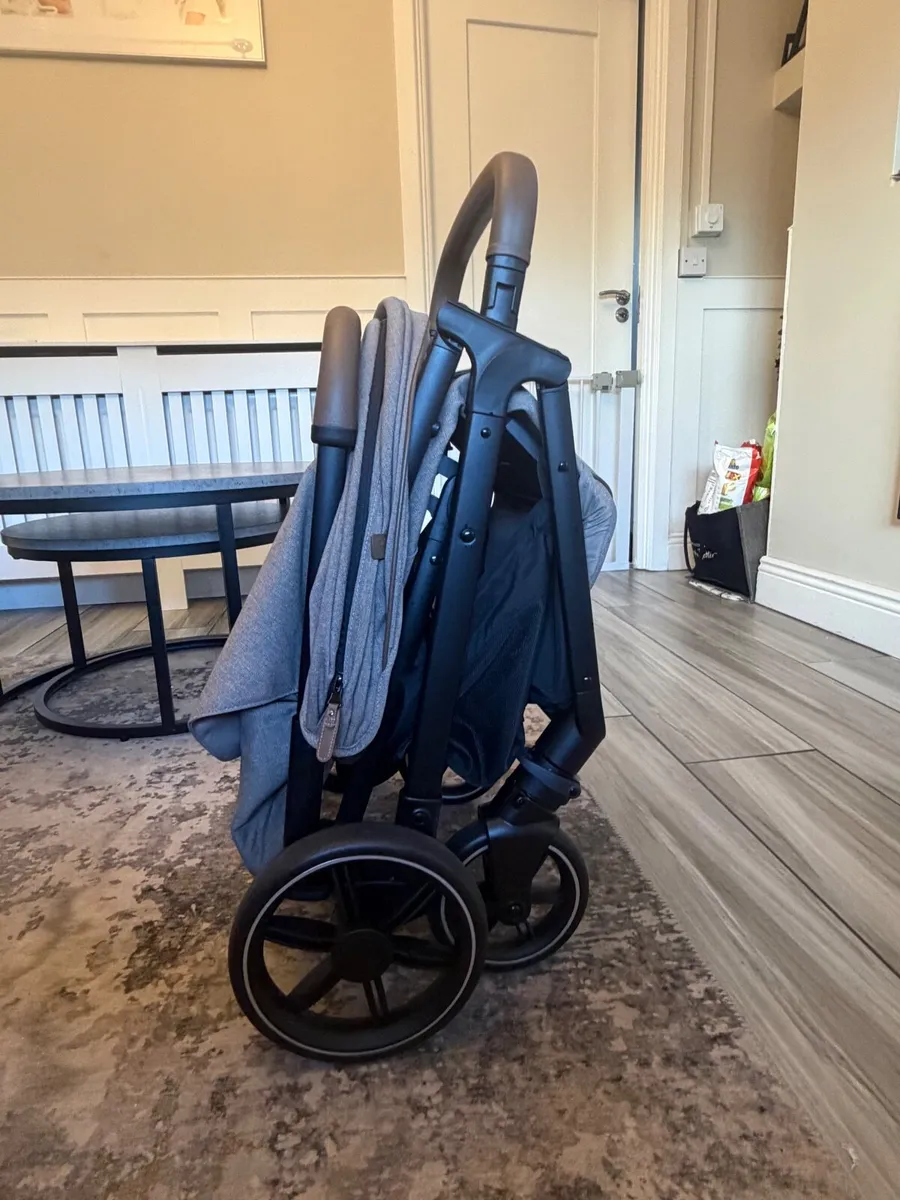 Joie Parcel LX Signature Stroller - Image 3