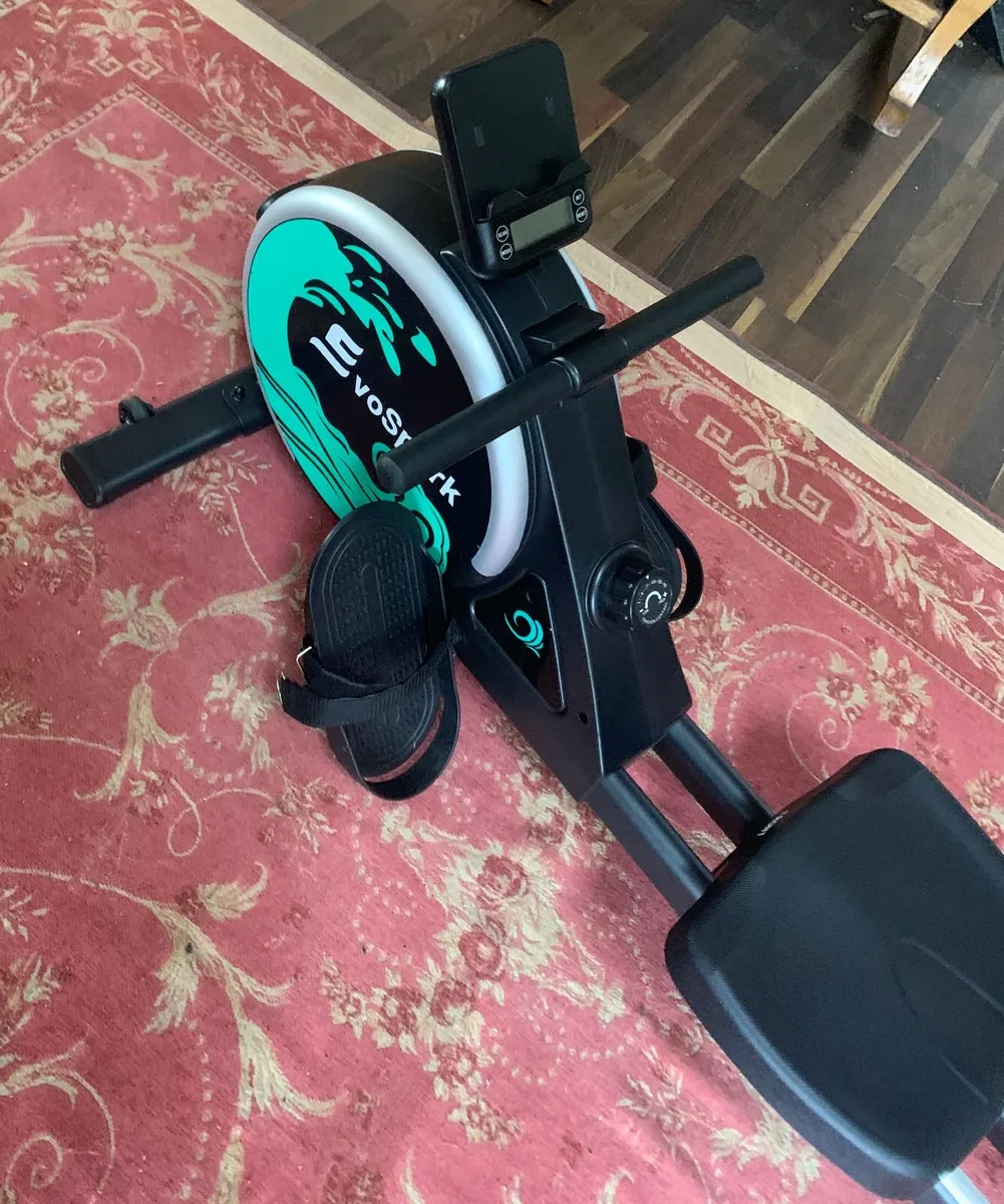 Rowing machine - Image 2