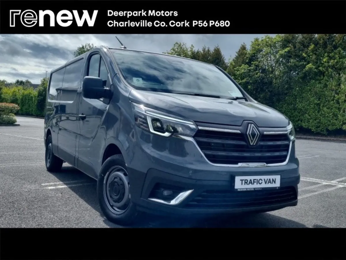 Renault Trafic LWB 130Start +aircon camera - Image 1