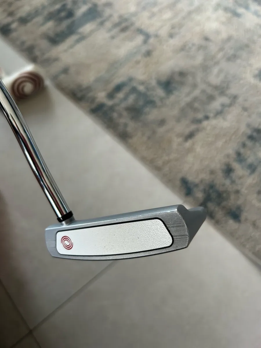 LEFT HANDED Odyssey White Hot OG Double Wide 35” - Image 3