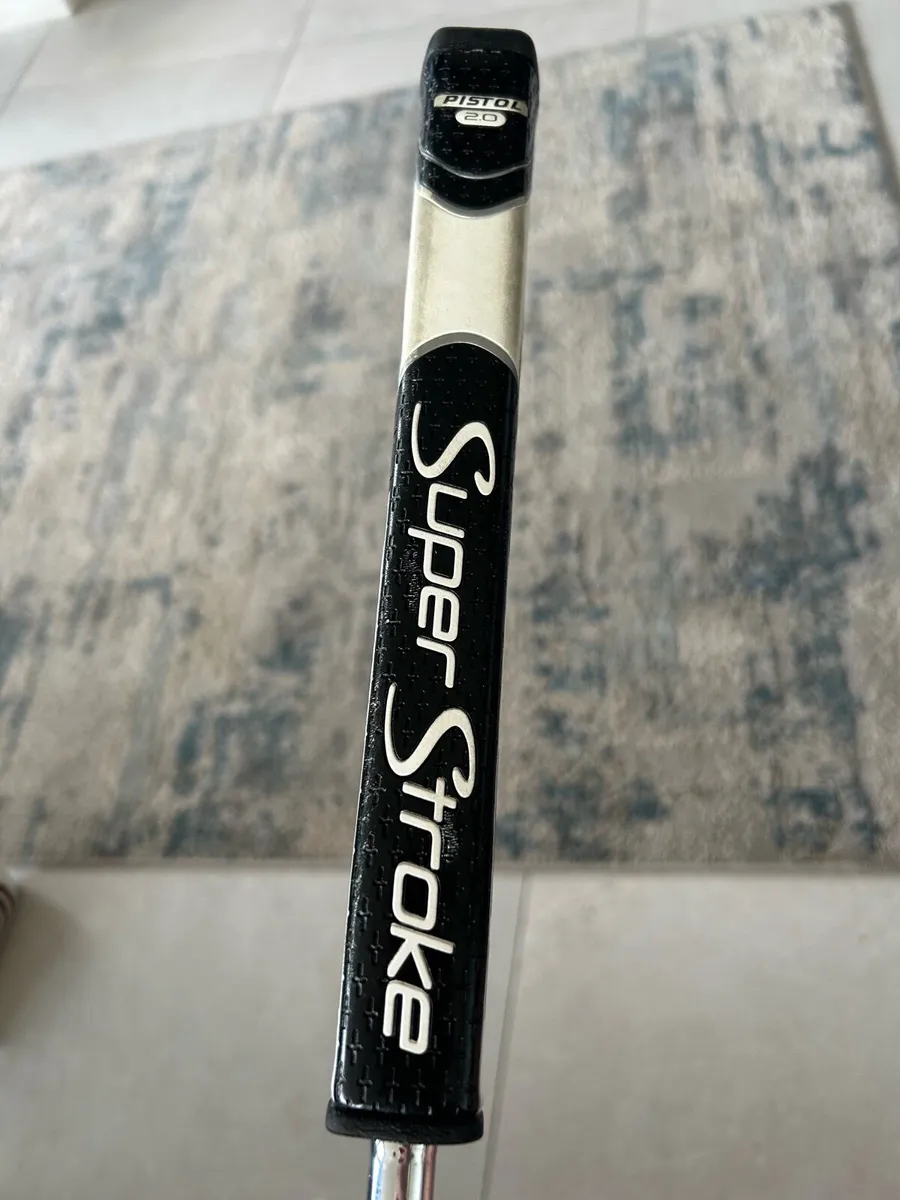 LEFT HANDED Odyssey White Hot OG Double Wide 35” - Image 4