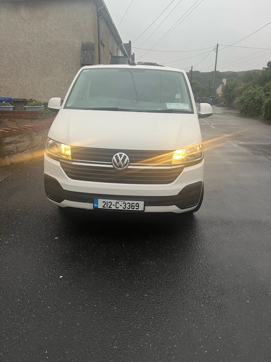 VW Transporter - Image 2