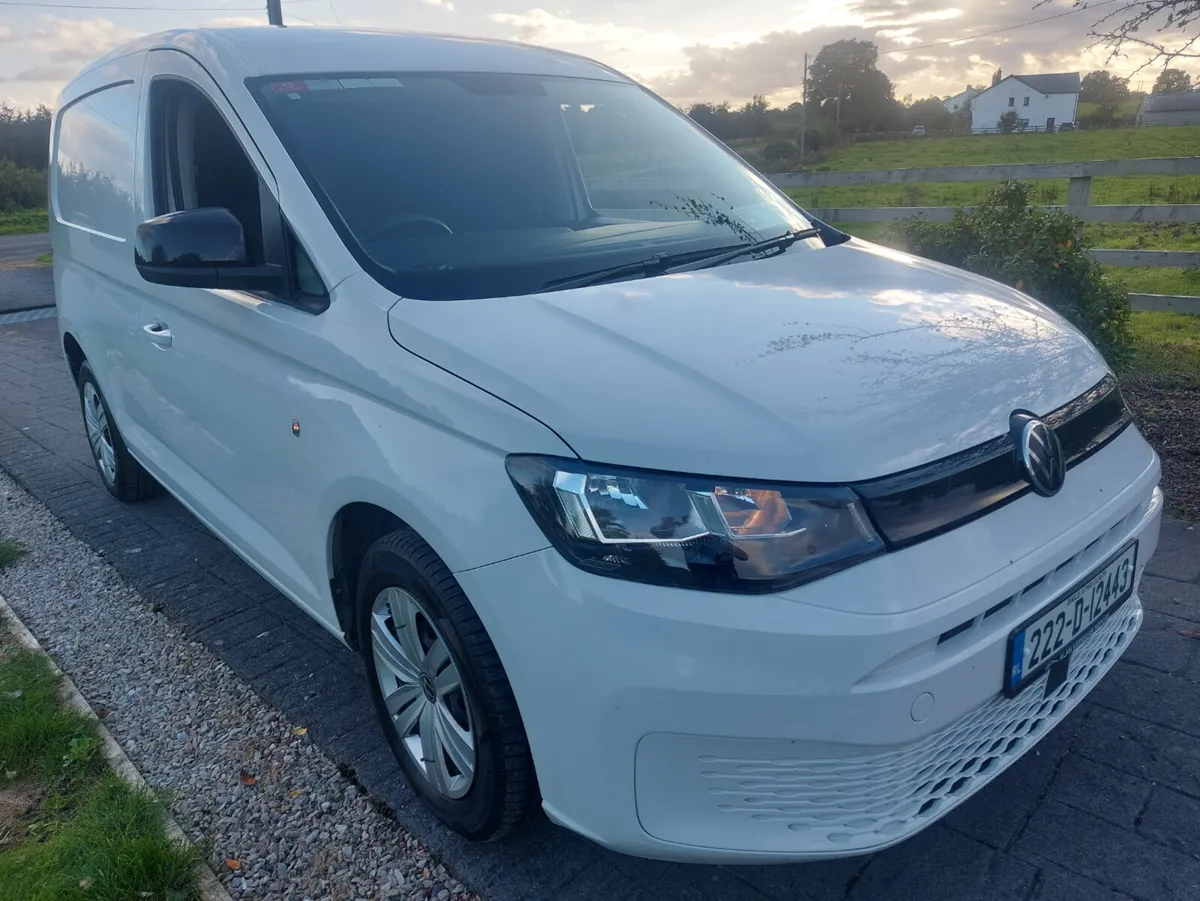 VOLKSWAGEN CADDY 222' 102 BHP / M6F - Image 3