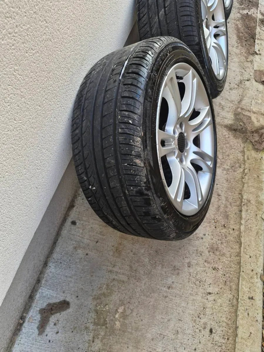 BMW 18inch alloys - Image 1