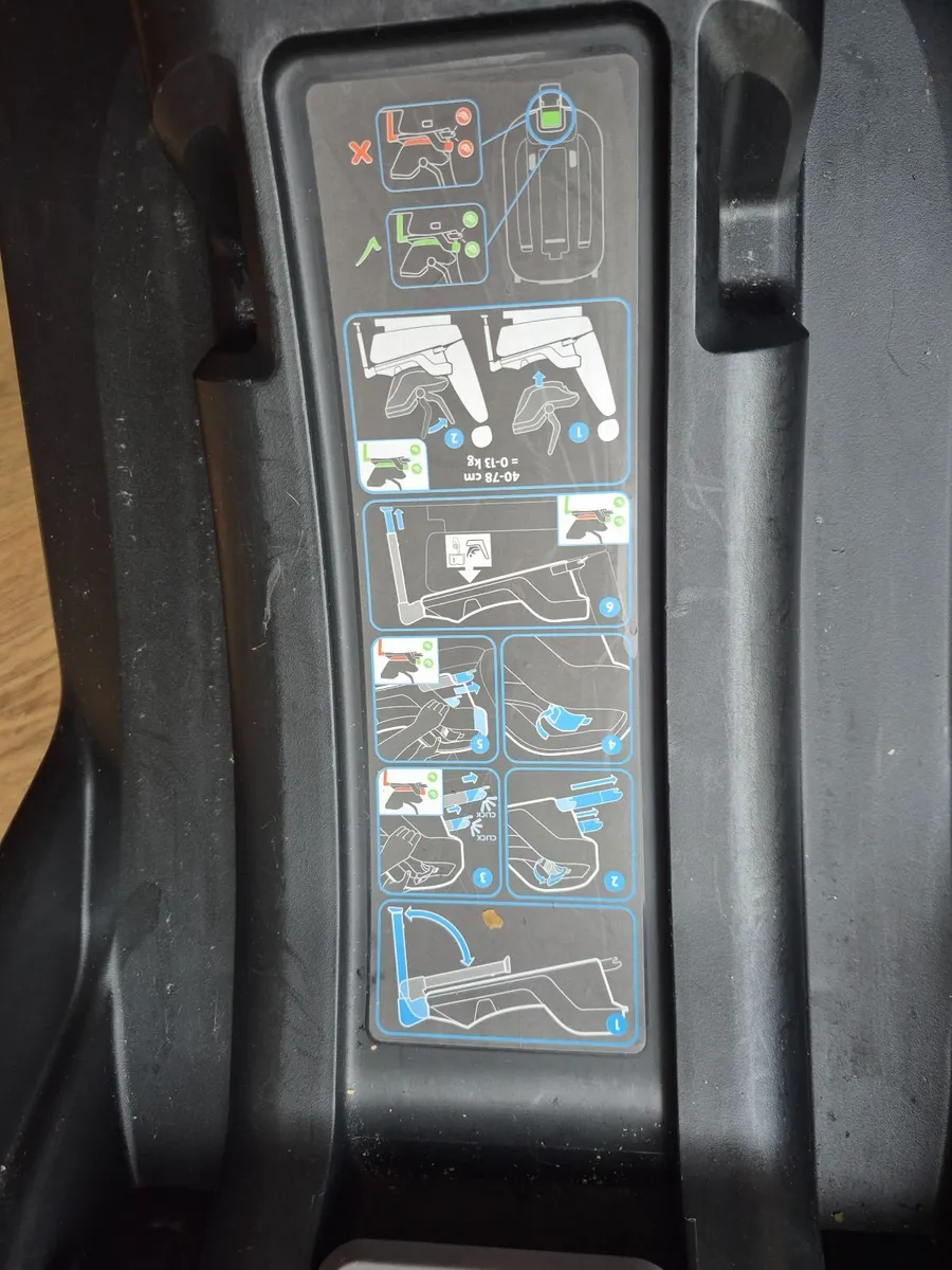 Uppa baby Baby car seat - Image 4