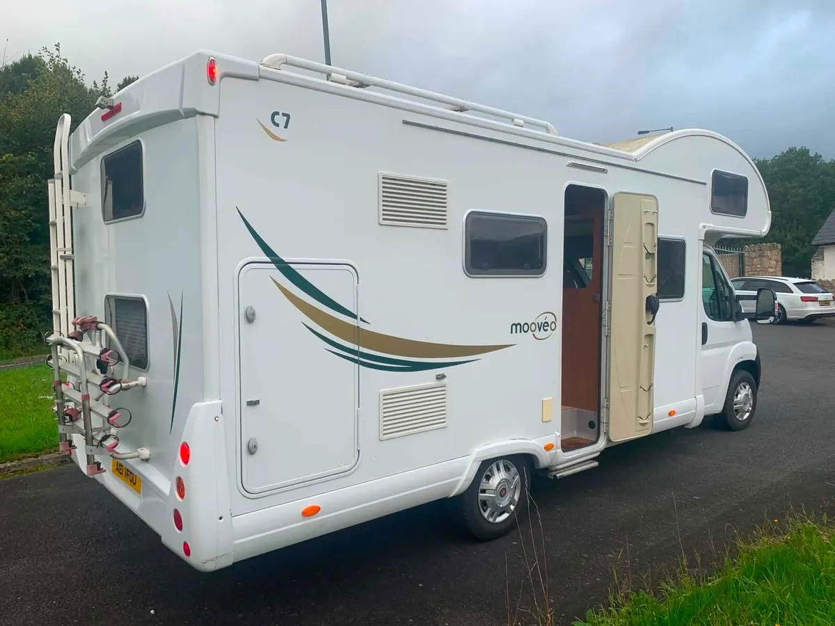 FIAT DUCATO 2.8 PILOT MOOVEO 6 berth Year 2011 NI - Image 2