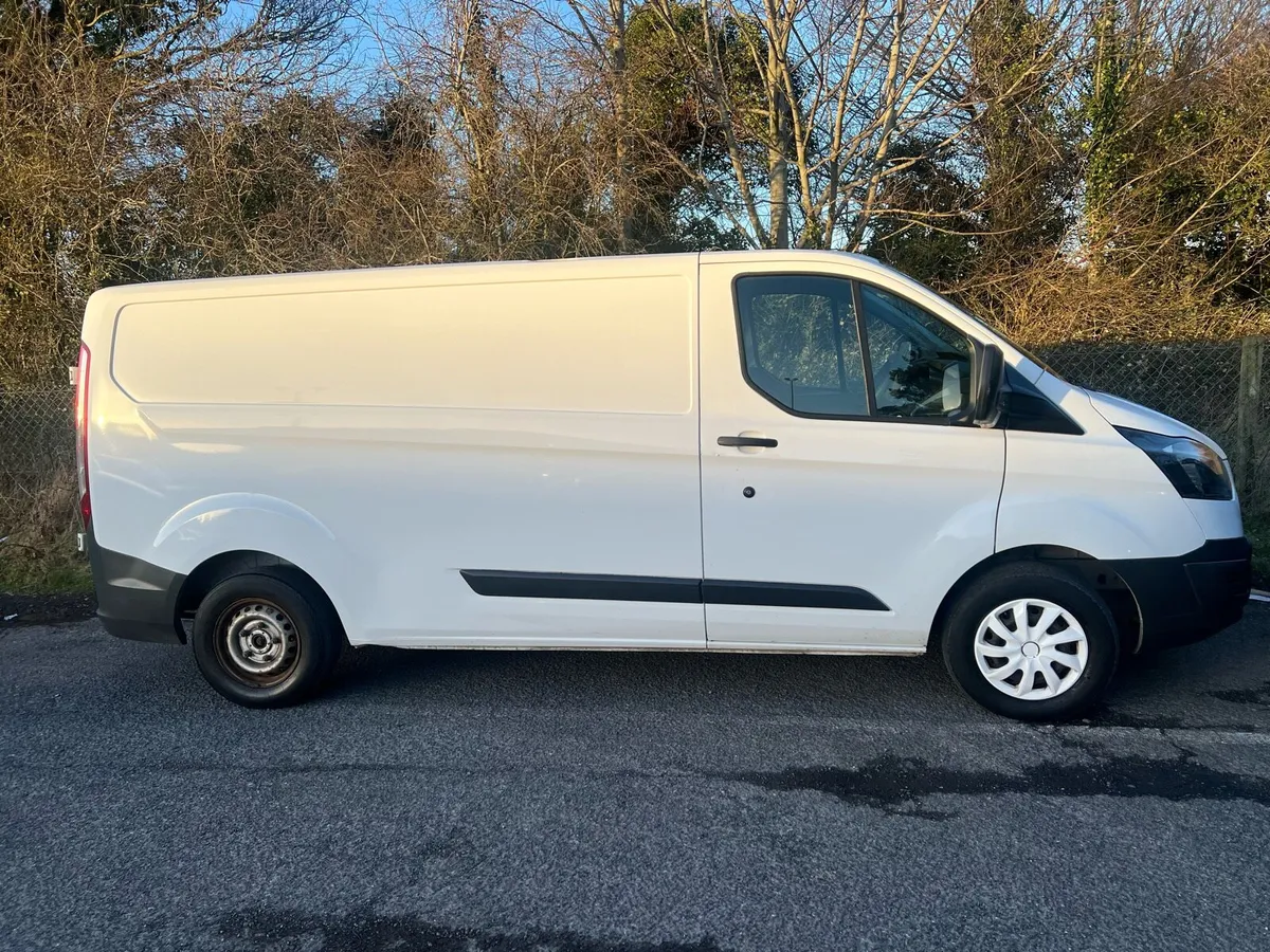 Ford transit custom LWB - Image 2