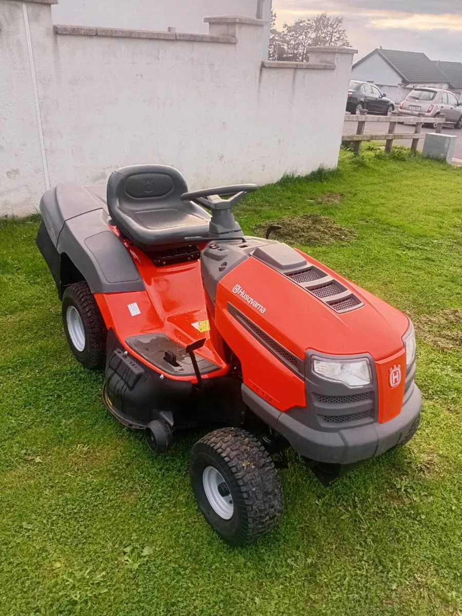 Ride on lawnmower 2019... trade in welcome - Image 1