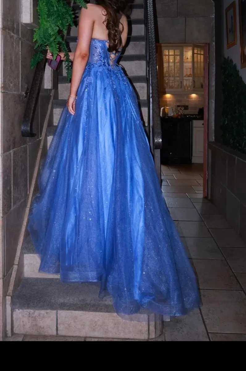 Debs dress - Image 2