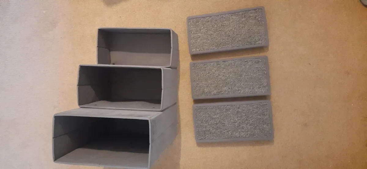 Dog stairs with storage - Image 2