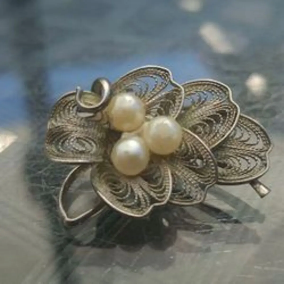 Beautiful old Silver Broach with Pearls - Image 1