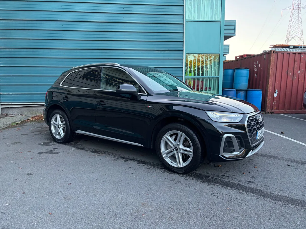 231 Audi Q5 N1 2 Seat Commercial Van - Image 3