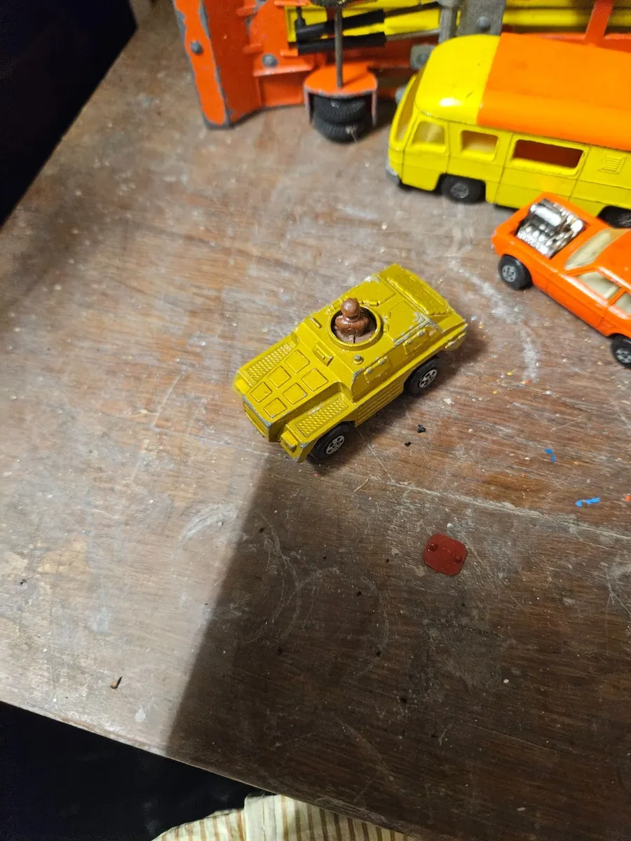 Matchbox Superfast Armoured Car - Image 1