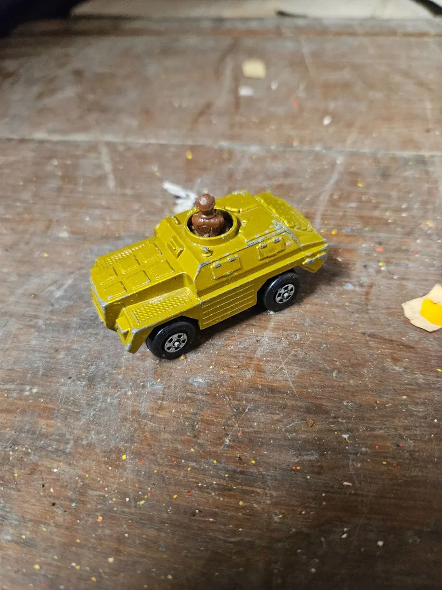 Matchbox Superfast Armoured Car - Image 2
