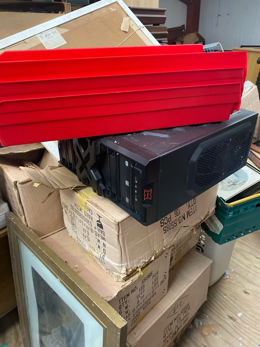 Plastic storage bins - Image 3