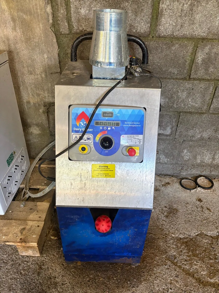 Water heater - Image 2