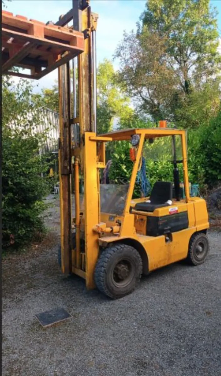 Forklift 2.5 tonne - Image 1