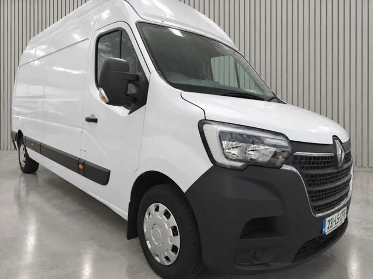 Renault Master EXTRA HIGH ROOF! - Image 1