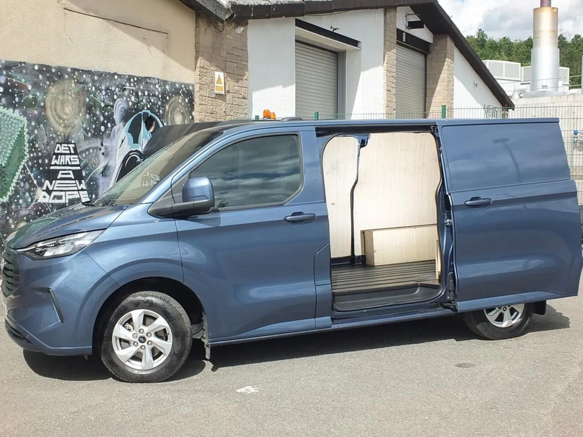 2024 Ford Transit Custom Panel Van - Image 3