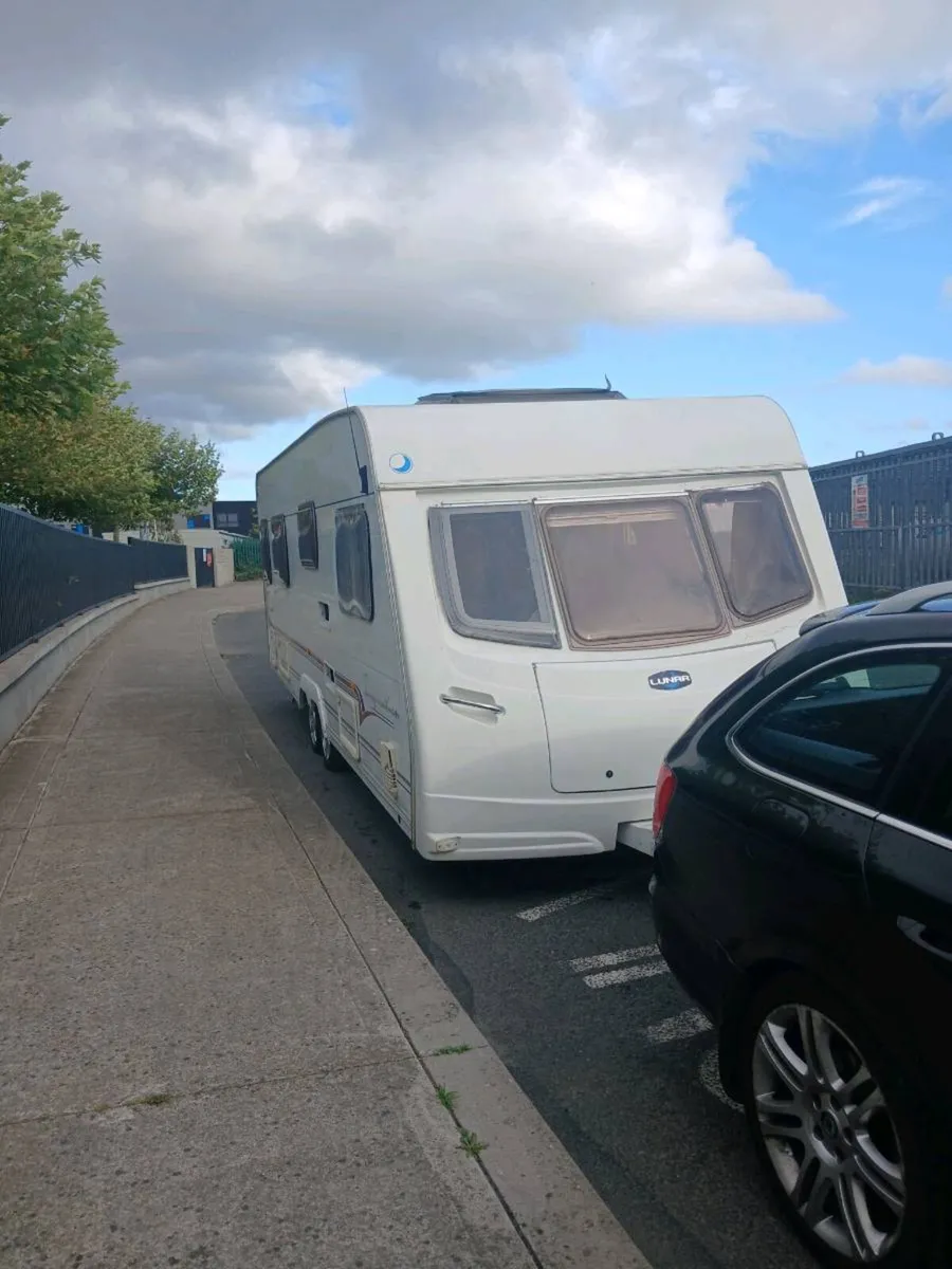 Caravan - Image 2