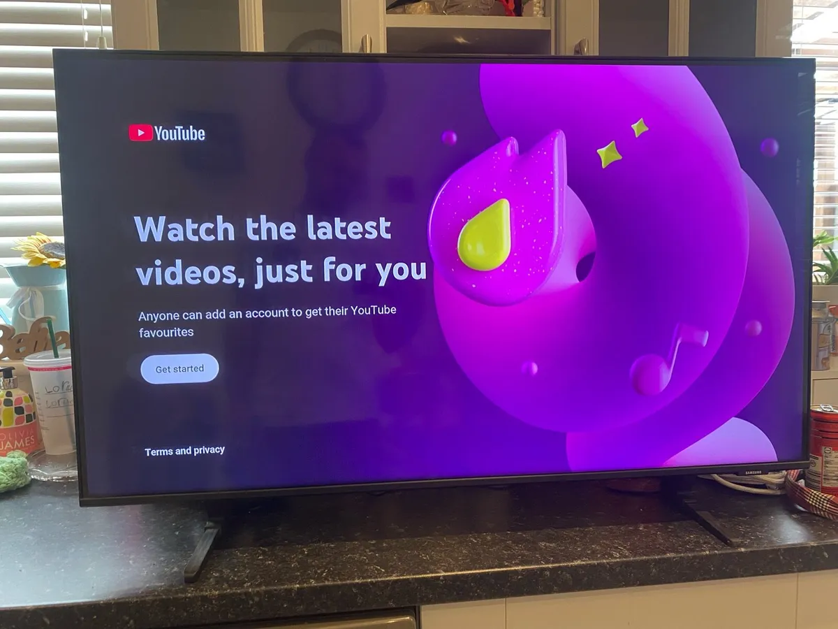 Samsung 4k Smart 43 inch YouTube Netflix - Image 3