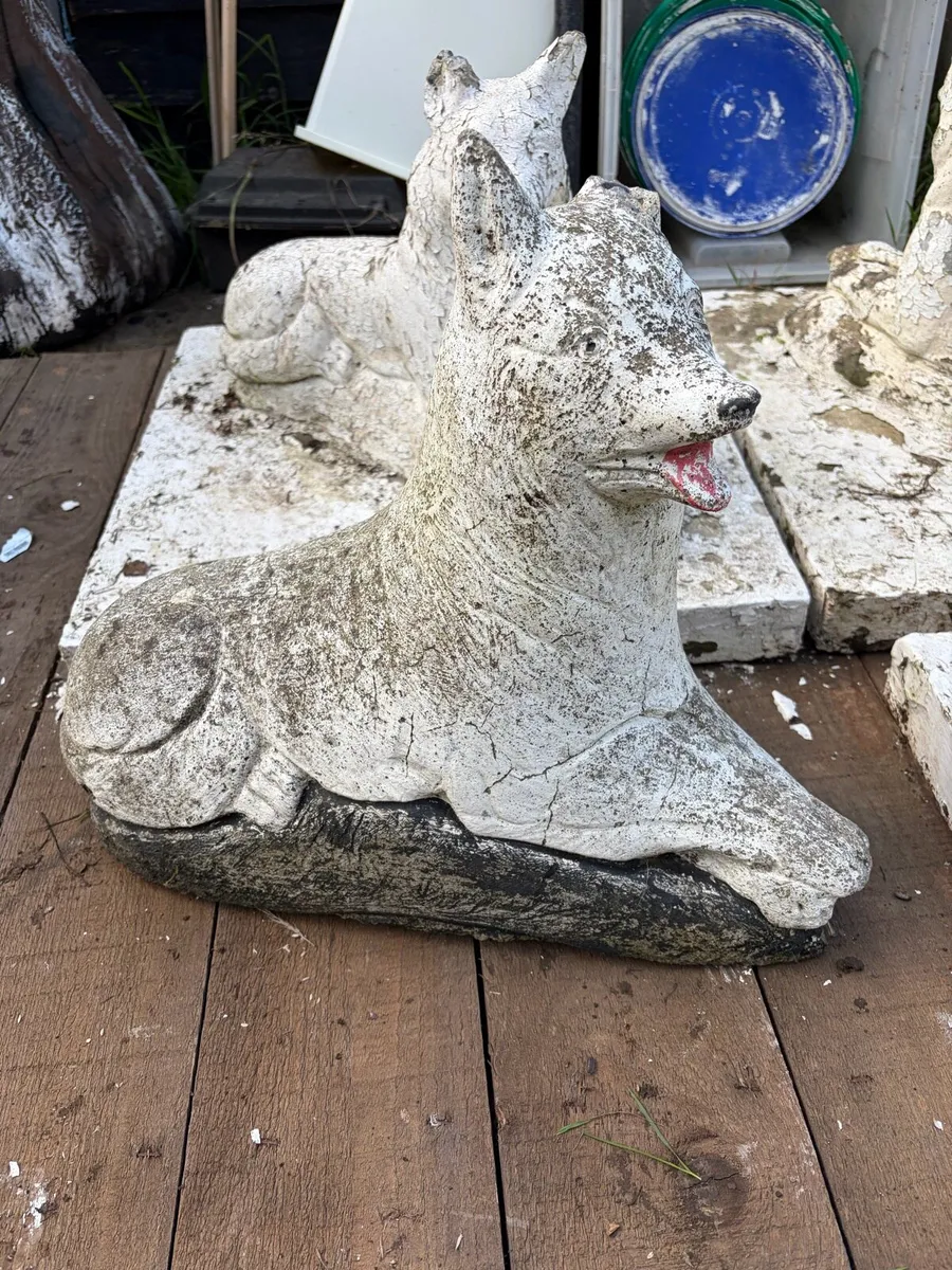 concrete pillar dog decor / garden statues - Image 2
