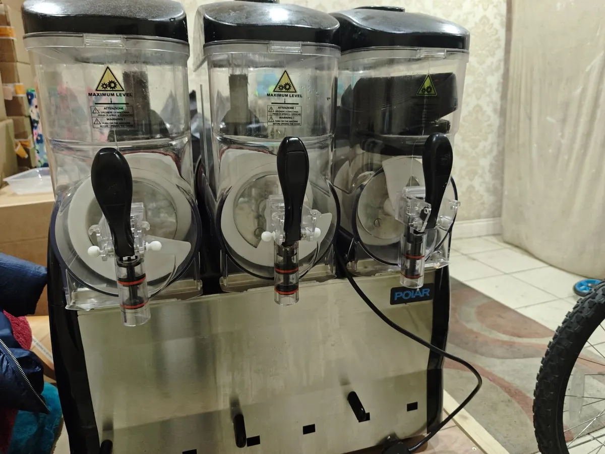 Slushie machine