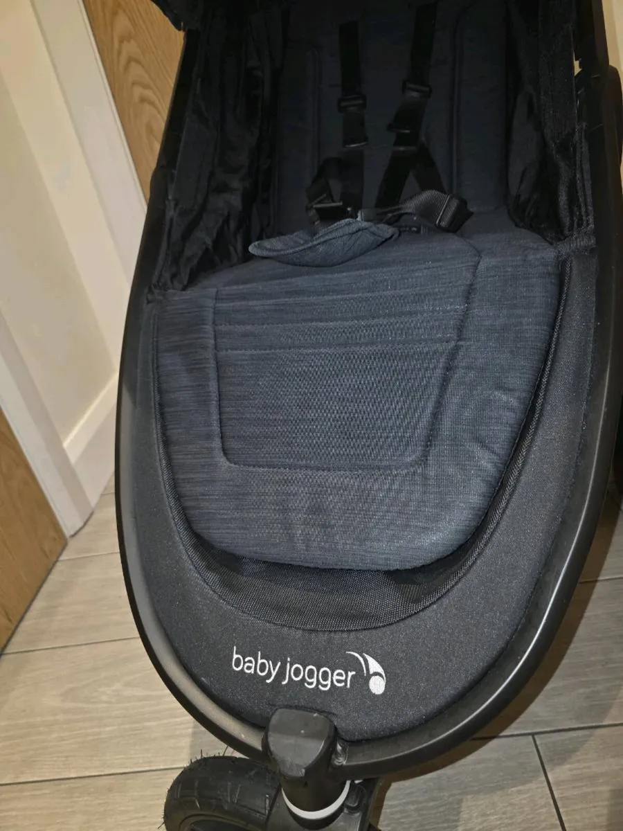 Baby Jogger City Mini Gt2 SPOTLESS - Image 3