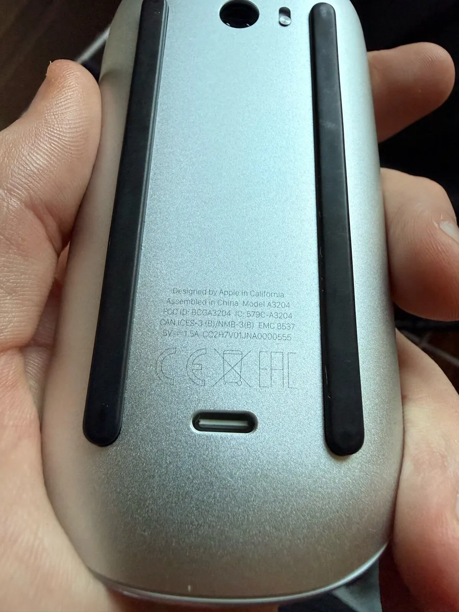 Apple Magic Mouse A3204 – USB-C - Image 2