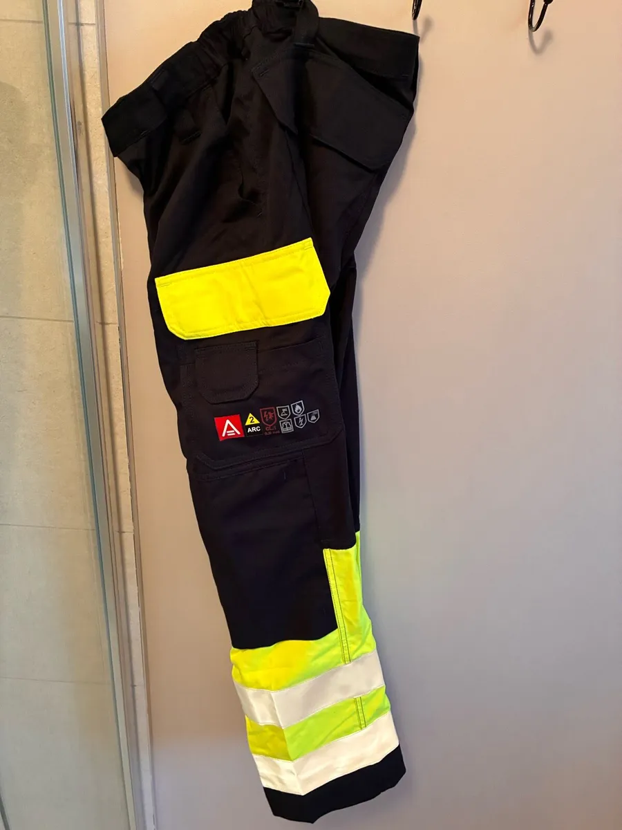 Men’s work trousers - Image 2