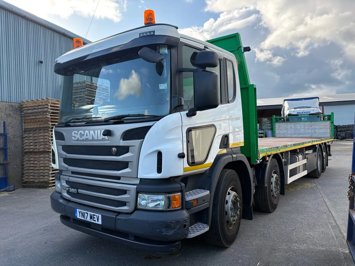 2017 Scania P360 8x2 Flatbed Moffett Lorry 154K Km - Image 2