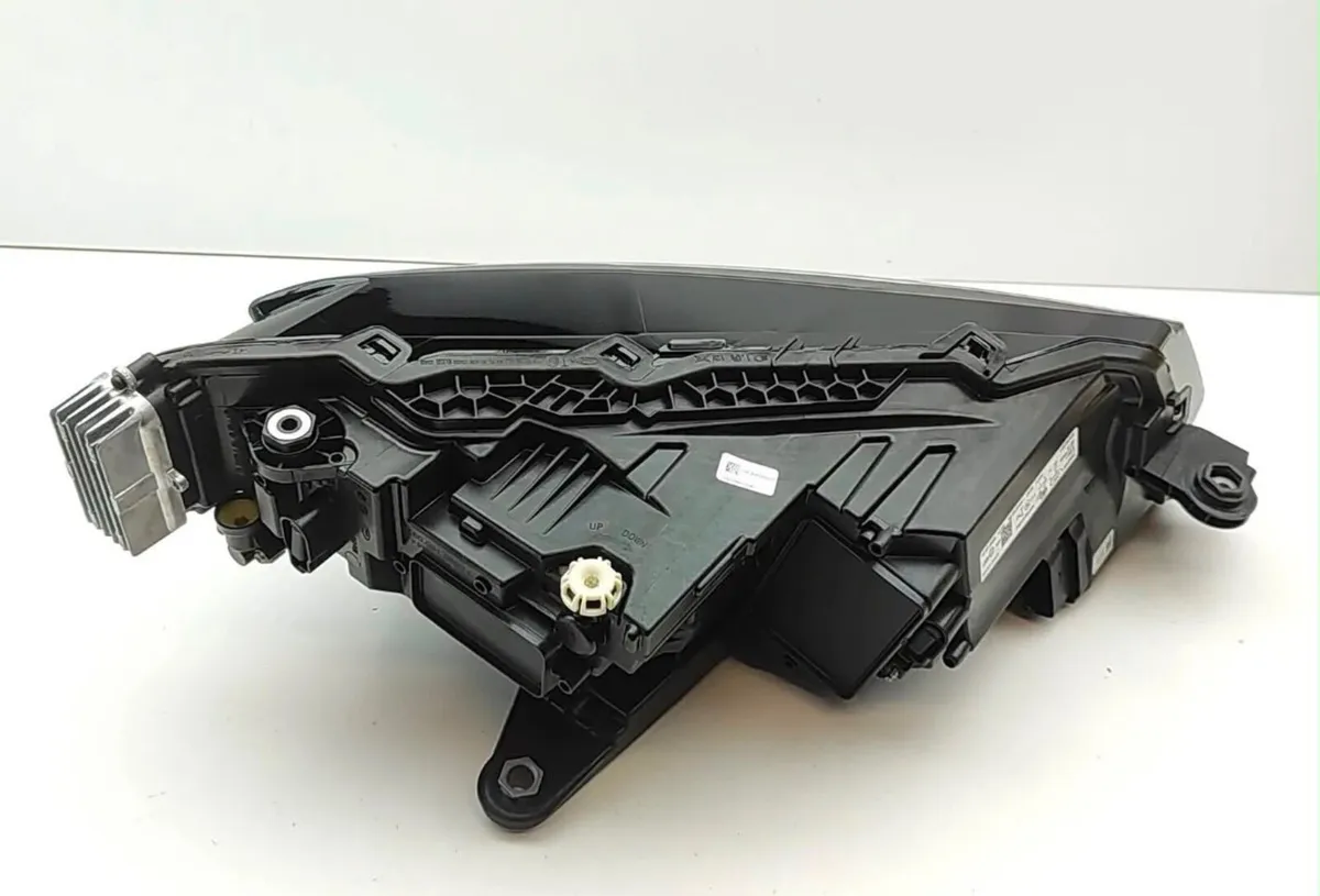 Skoda 2024 Passenger side front headlamp (LED) - Image 2