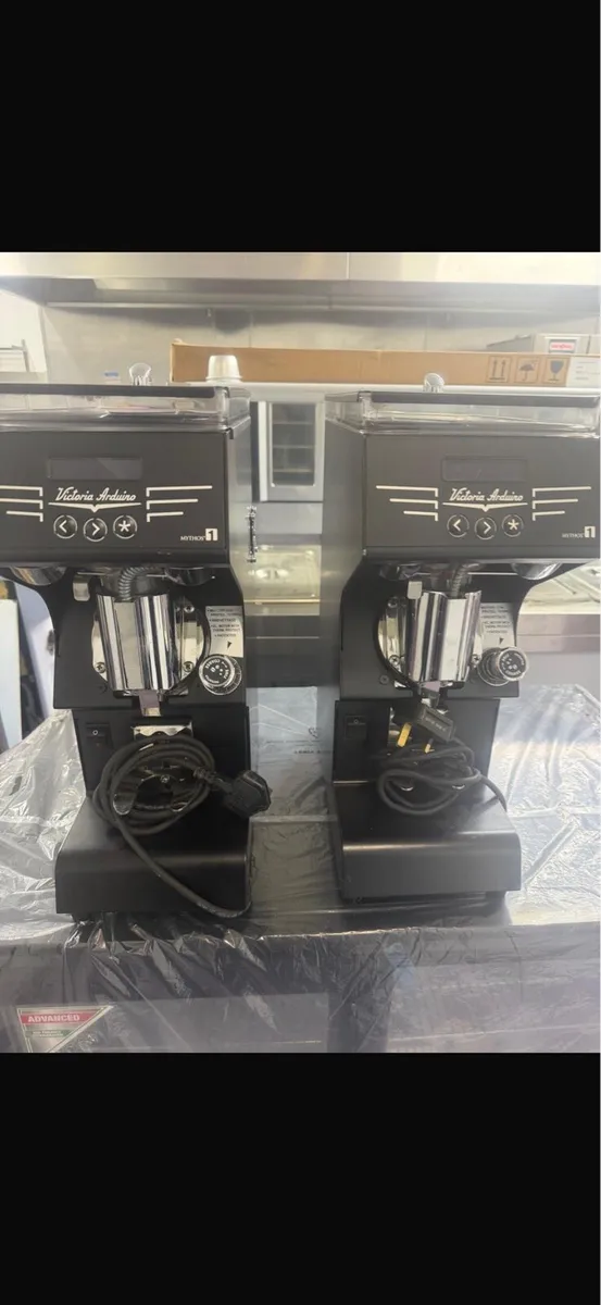 Astoria 3 group Coffee machine - Image 4