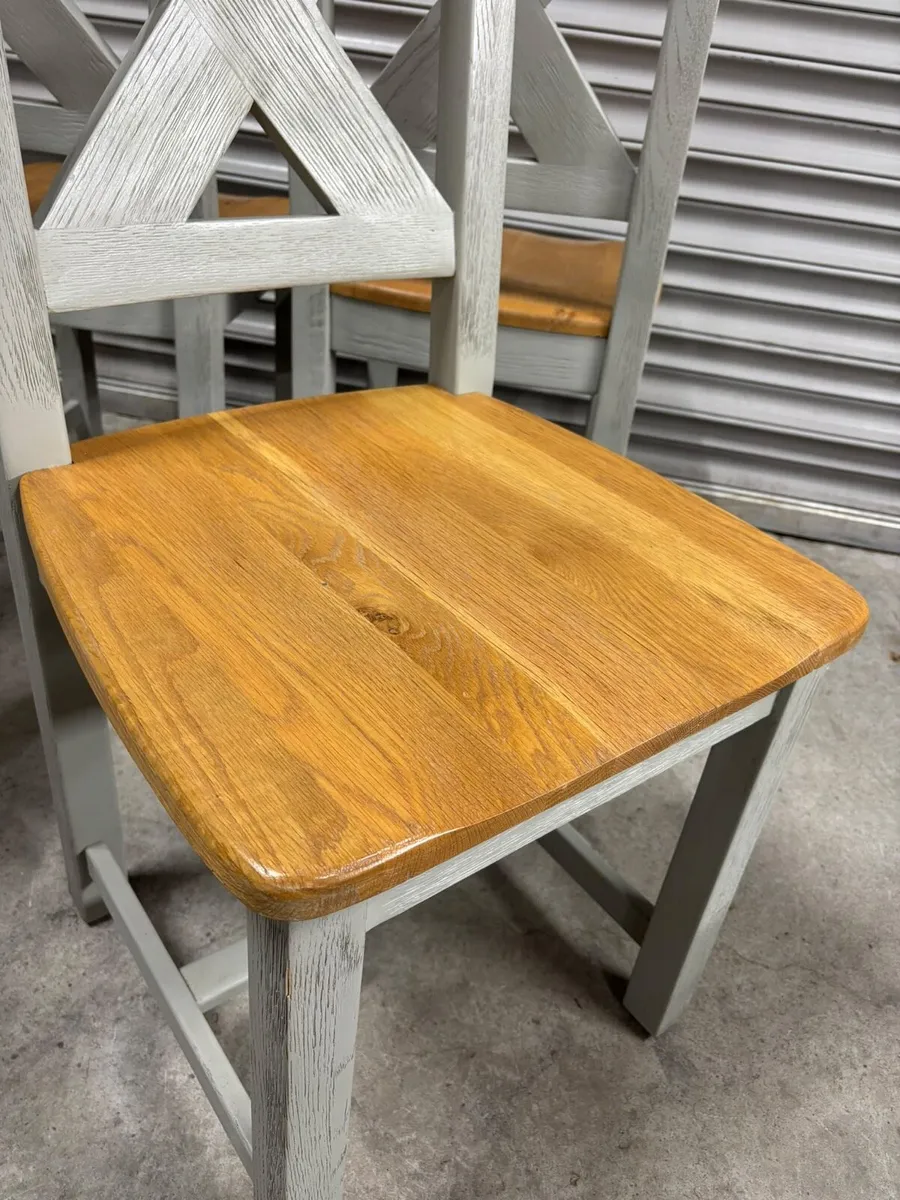 4 kitchen chairs - Image 2