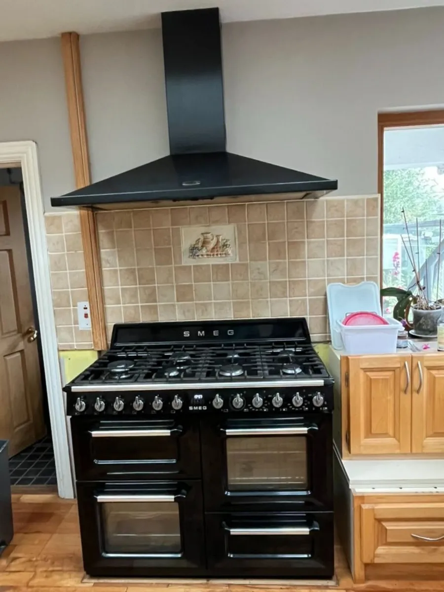 Cooker & Hood - Image 2