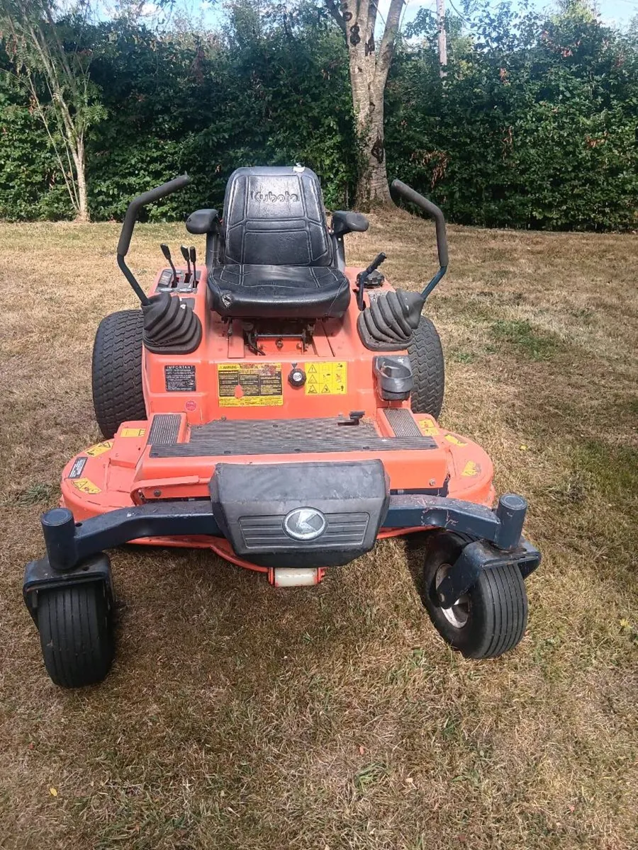 Zero turn kubota ZD28 - Image 3