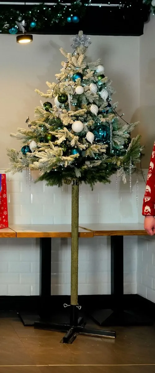 Christmas Tree Retail Display - Image 2