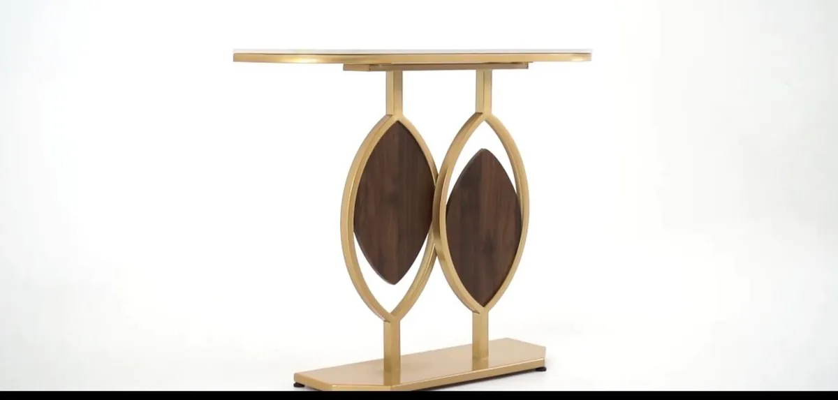 Console Table - Image 3