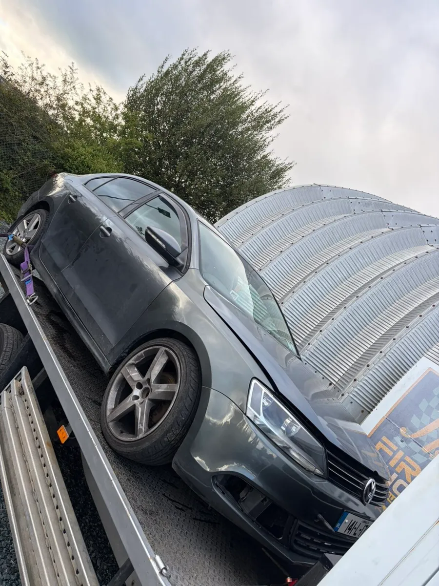 141 Volkswagen Jetta 1.6TDI - Image 3