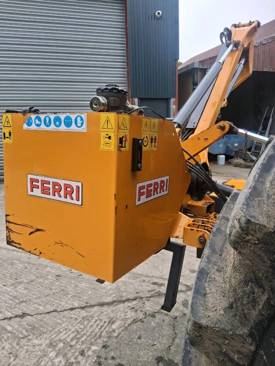 Ferri TM47 hedgecutter - Image 3