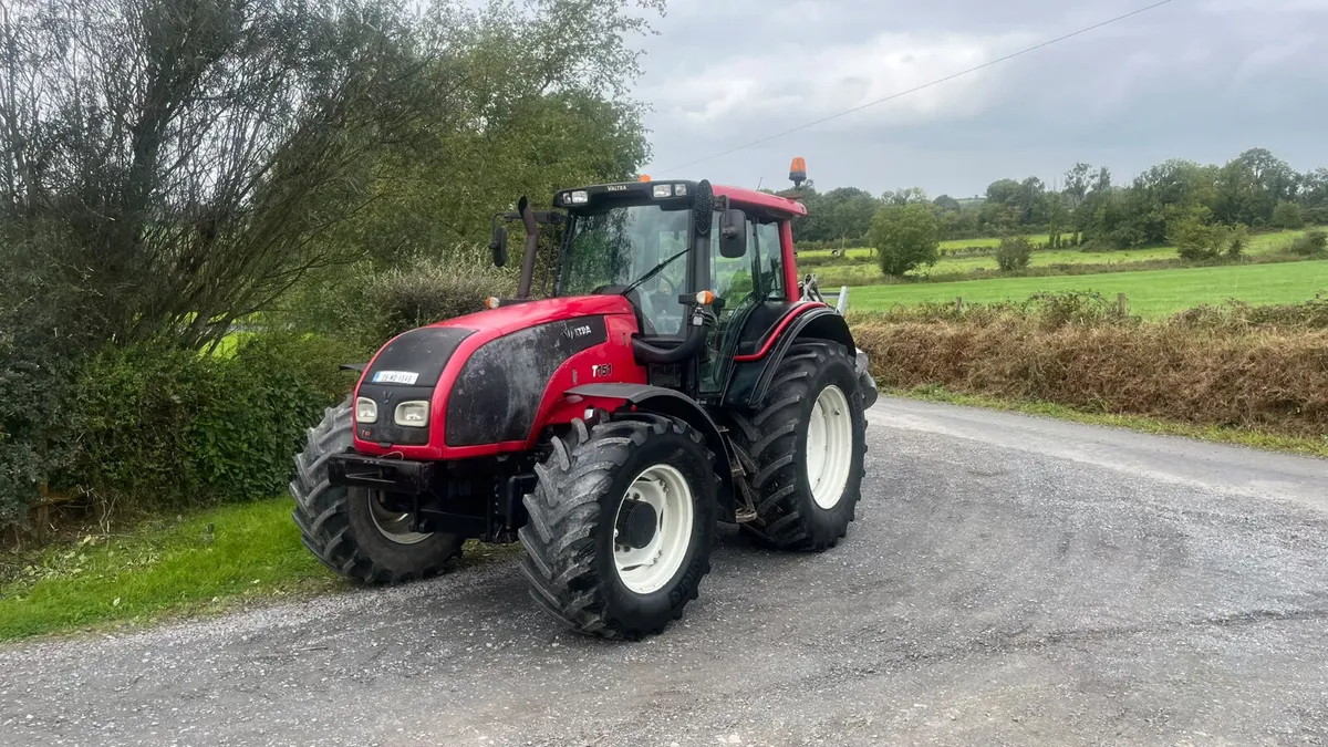 2009 valtra T151 - Image 1