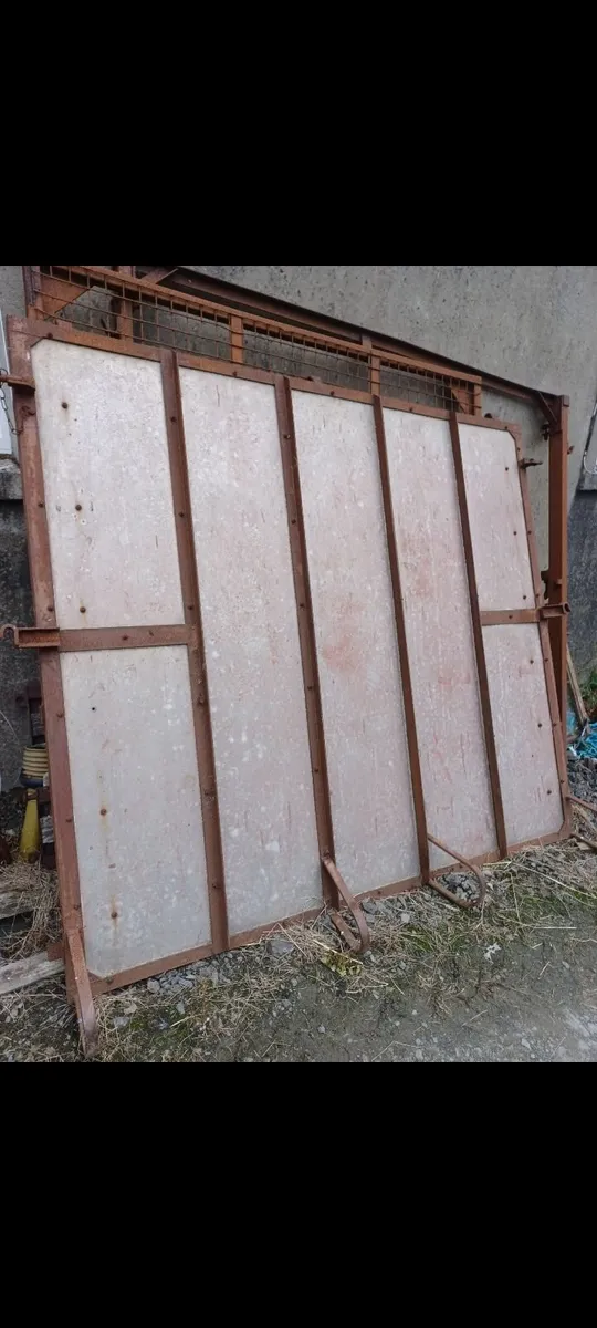 Trailer silage door - Image 4