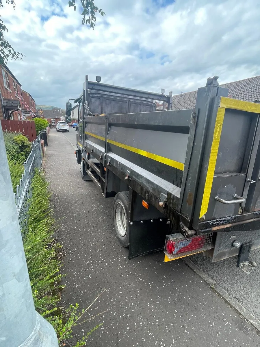 Man tipper - Image 3