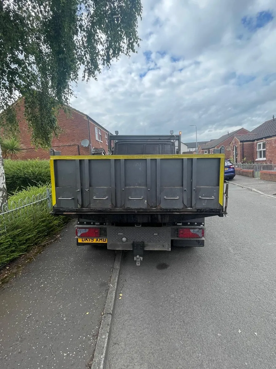 Man tipper - Image 4