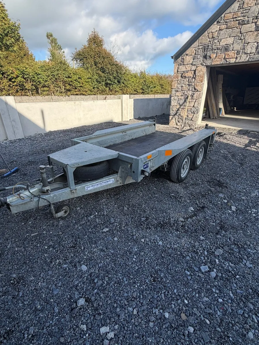 Ifor Willam’s 2.7T plant trailer - Image 2
