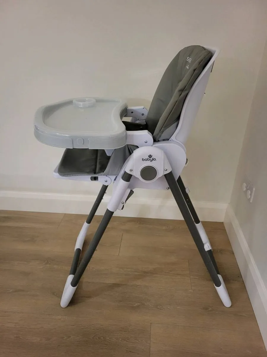 Babylo Siesta High Chair - Image 3